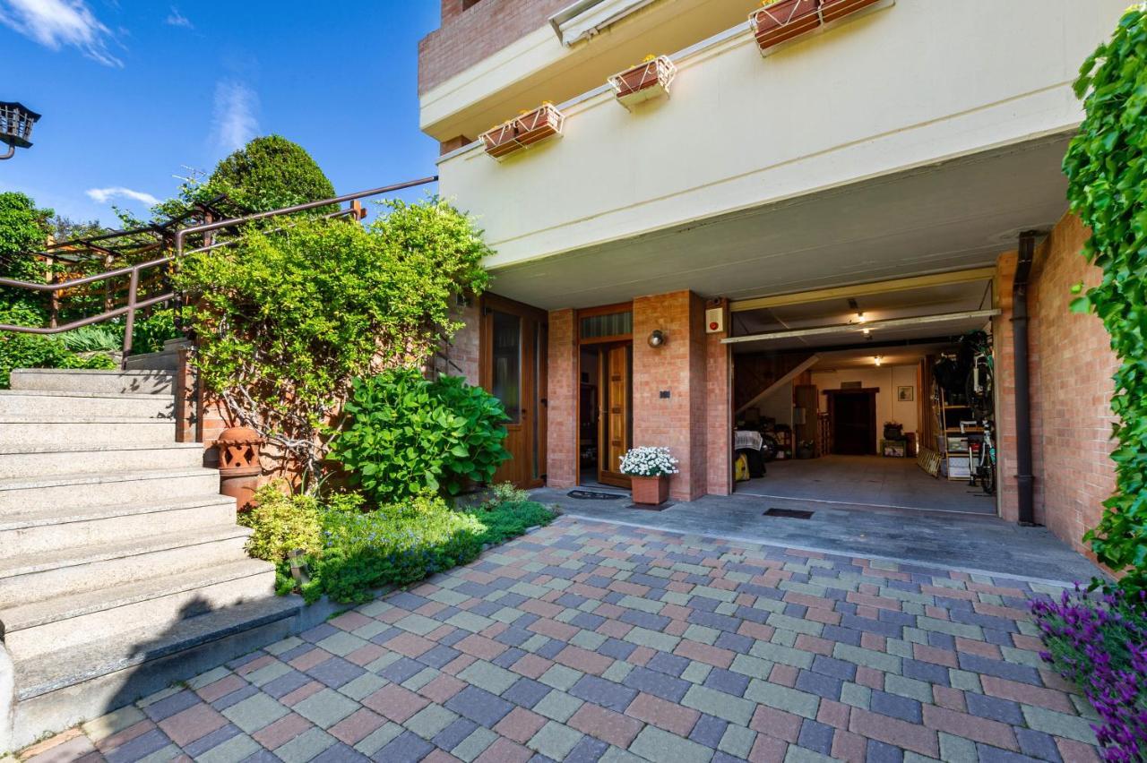 Casa Margherita อาออสตา ภายนอก รูปภาพ