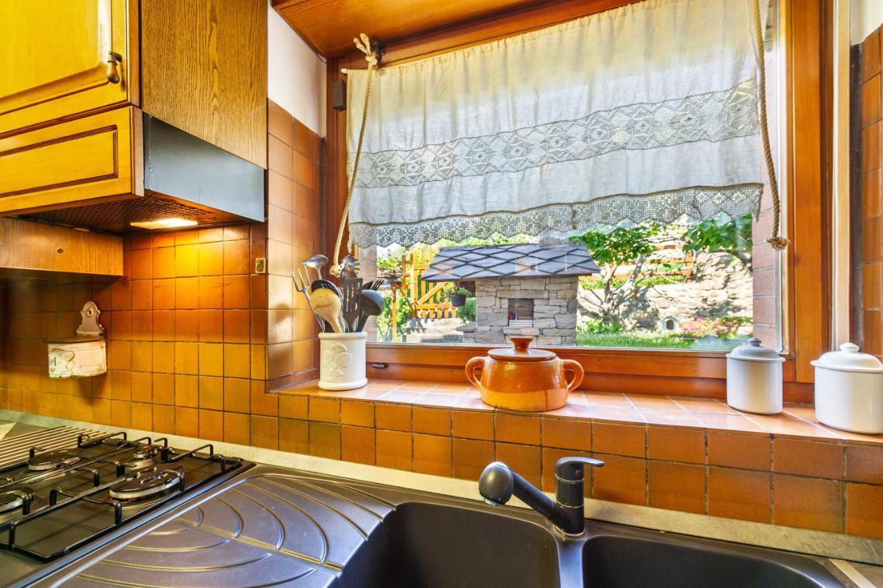 Casa Margherita อาออสตา ภายนอก รูปภาพ
